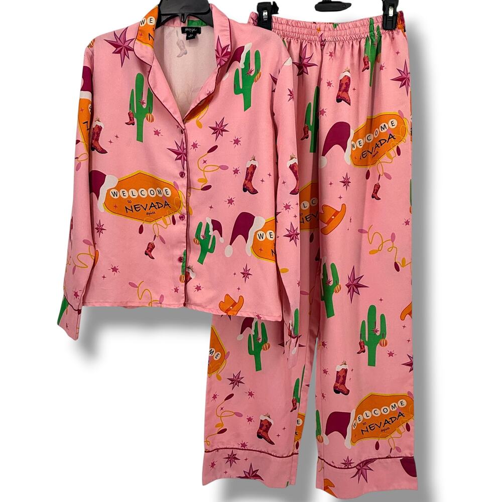 Nasty Gal Pink Western Nevada Christmas Pajama Set Womens Sz M Satin Las Vegas